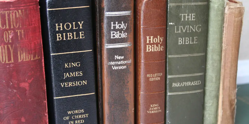 New International Version vs King James: Comparing Bible Translations